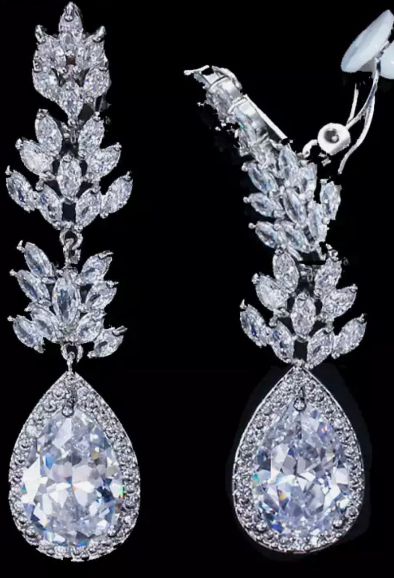 Neveah (PRE-ORDER ONLY)